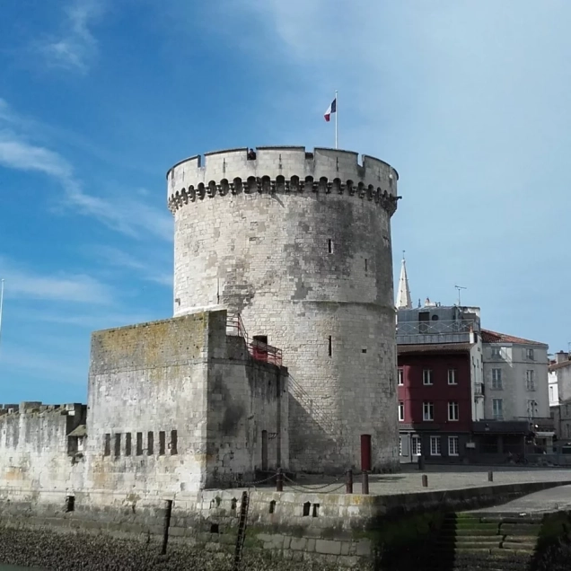Visite commentée en LSF de la tour de la Chaine